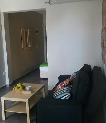 Esperida & Daire Amoopi